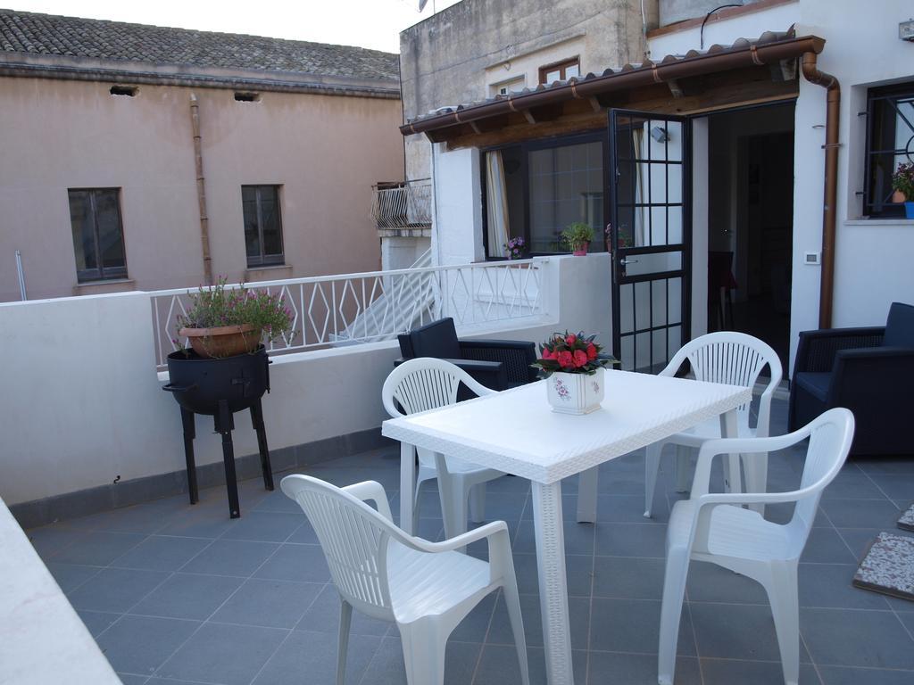 Dafne Marsala Centro Bed and Breakfast Εξωτερικό φωτογραφία